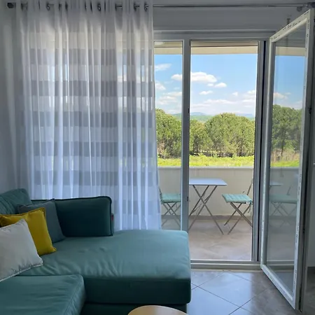 Lalzi Bay Lura Getaway Plazhi San Pietro