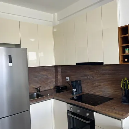 Lalzi Bay Lura Getaway Plazhi San Pietro